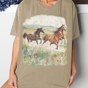 Running Horses T-shirt | Vintage Equestrian Scenic Tee Vintage Horse Rodeo Western Tee Khaki