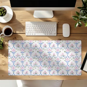 Floral Desk Mat - Cute Pink Preppy Coquette Flower Desk Mat