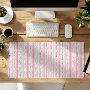 Floral Desk Mat - Cute Pink Preppy Coquette Flower Desk Mat
