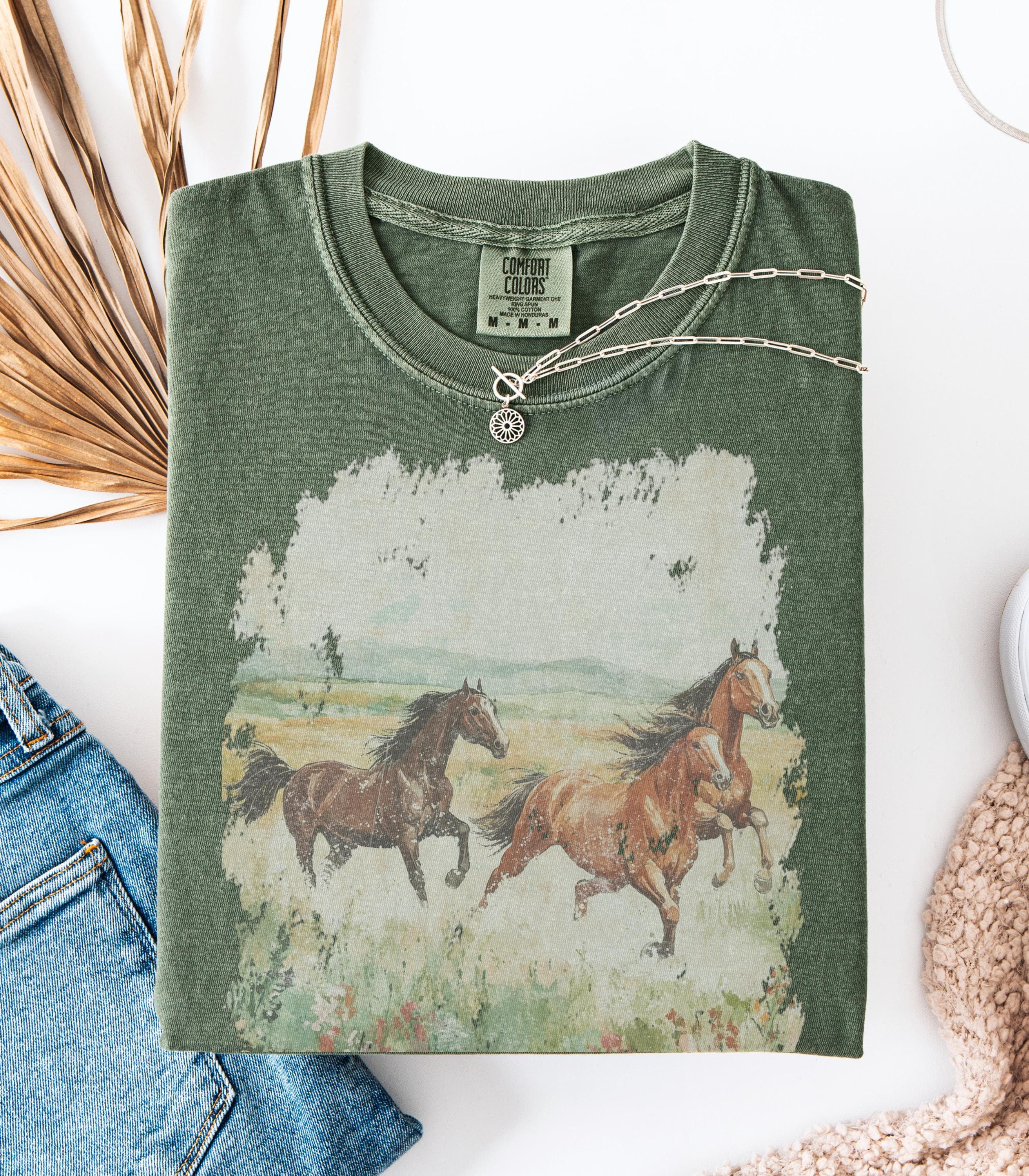 トップス convenience young Running Horse Tee Running Horses T-shirt | Vintage Equestrian Scenic Tee Vintage