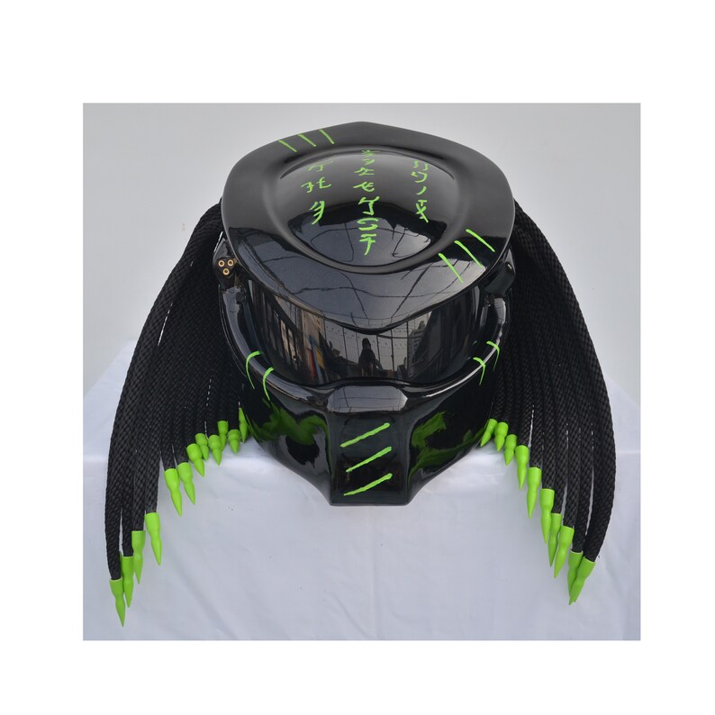 Full face Predator helmet,Custom helmet,Handmade helmet,Airbrushed helmet,Painted helmet,Motorcycle helmet,Casque helmet