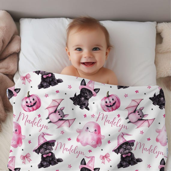 Cute Halloween Name Blanket, Personalized Pink Ghost Blanket,  Pink Bow Blanket, Cute Ghost Blanket, Girly Halloween Blanket, Coquette