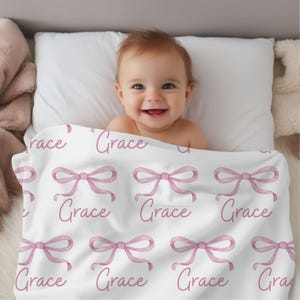 Manta personalizada con lazo rosa, manta para bebé Coquette, regalo para baby shower, manta para bebé niña, manta para cuna, accesorio para fotos de recién nacidos, Coquette