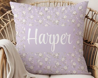 Cuscino con nome personalizzato Purple Rose, decorazione per cameretta dei bambini Cottagecore, regalo per cameretta dei bambini, regalo per bambine, regalo personalizzato per bambine, monogramma
