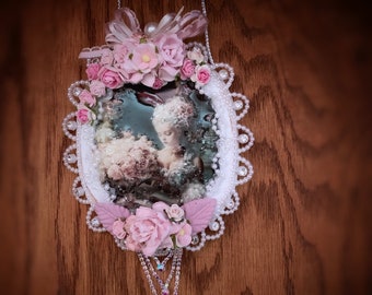 Shabby Chic, Victorian wall Ornament