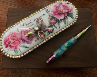 Blue, white, pink and green resin, Hand Turned Pen with Tin Box. Fine point, black ink, high quality twist pen.