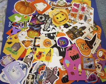 Lot de 98 stickers d'Halloween !