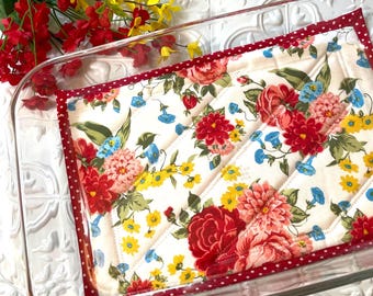 Handmade Quilted Kitchen Potholder for Pioneer Woman Decor, Housewarming Gift
