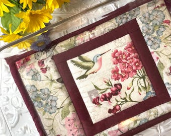 Hummingbird Oversized Fabric Hot Pad for Cooking and Baking Casseroles