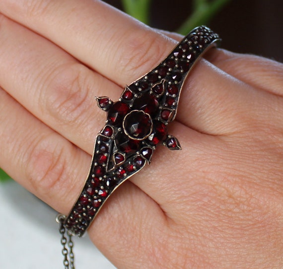 Antique Victorian Bohemian Garnet Star Bangle Bra… - image 3