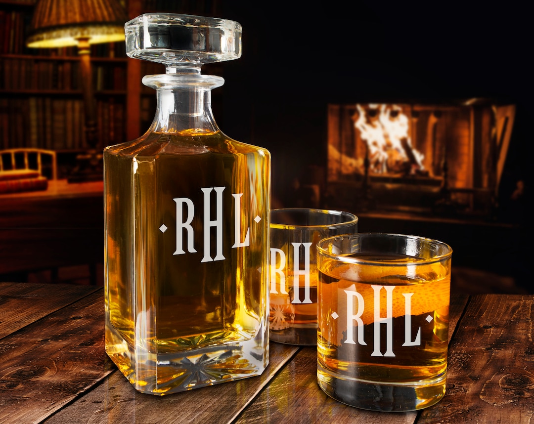 Whiskey Decanter Set With Glasses, Whiskey Glasses, Personalized Whiskey Decanter, Groomsmen ...
