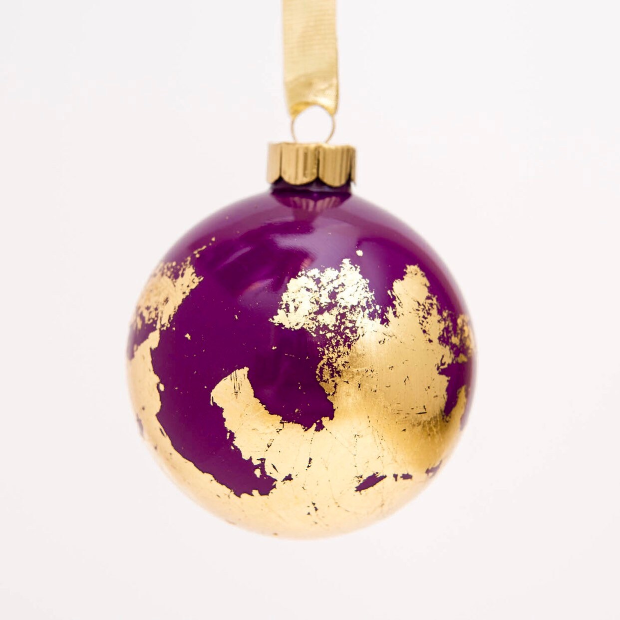 Ornement de Feuille d'or Inspiré Du Grand Globe Plum Purple