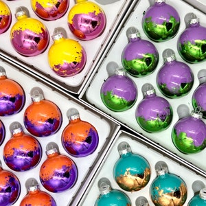 SET OF 12 Multicolored Gold Leaf Christmas Ornaments Colorful Metallic 2 Glass Balls image 8