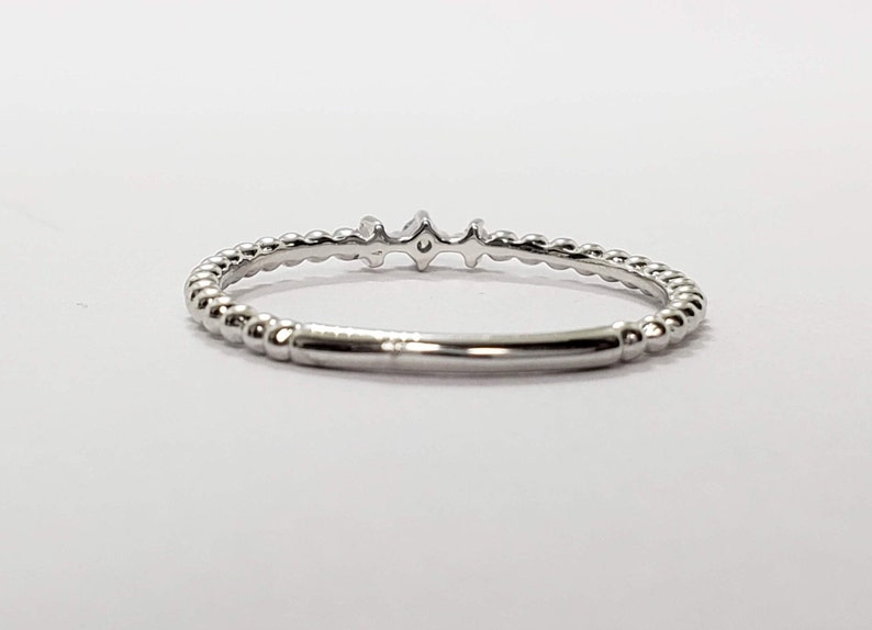 Women/'s 14K Gold Minimalist Dainty 3 Diamond Delicate Promise Engagement Wedding Band Ring with Bead design Bezel YG, WG
