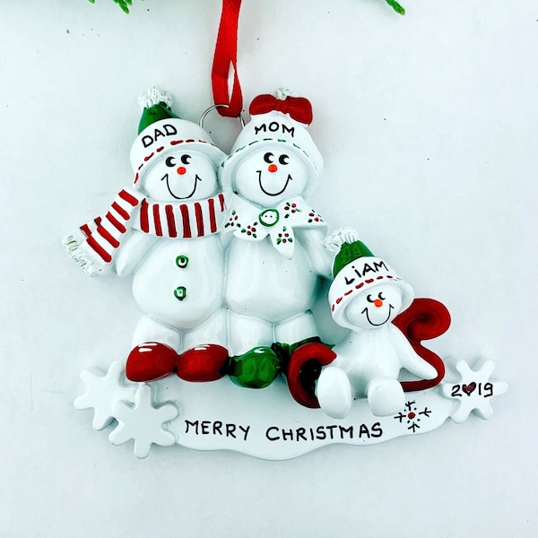 3 Snowman Family Personalized Christmas Ornament, Name Personalized Decor, 2024, Hanging Accents, Family of 2-3-4-5