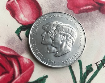 1981年チャールズ皇太子とダイアナ妃結婚記念クラウンコイン ロイヤル