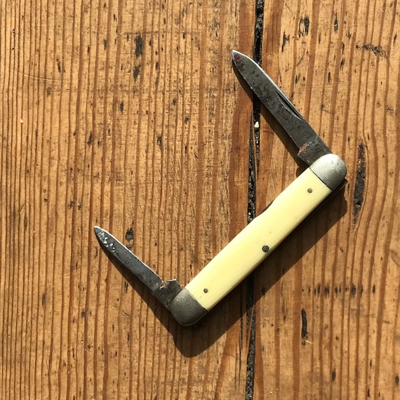 Antique Penknife - George Wostenholm IXL , Sheffield, England