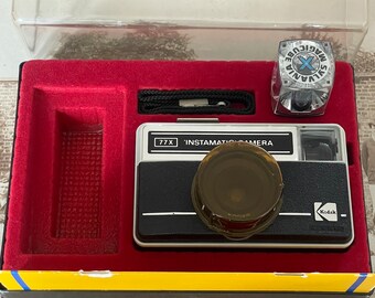 Vintage Kodak Instamatic 77-X Camera 1981