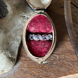 Fabelhafter Vintage Sterling Silber, Amethyst & CZ Ring - UK Größe 0 1/2 - US Größe 7,5 -