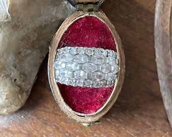 Fabuloso anel vintage de prata esterlina CZ Cluster - Reino Unido Tamanho P - Marcado 925 -