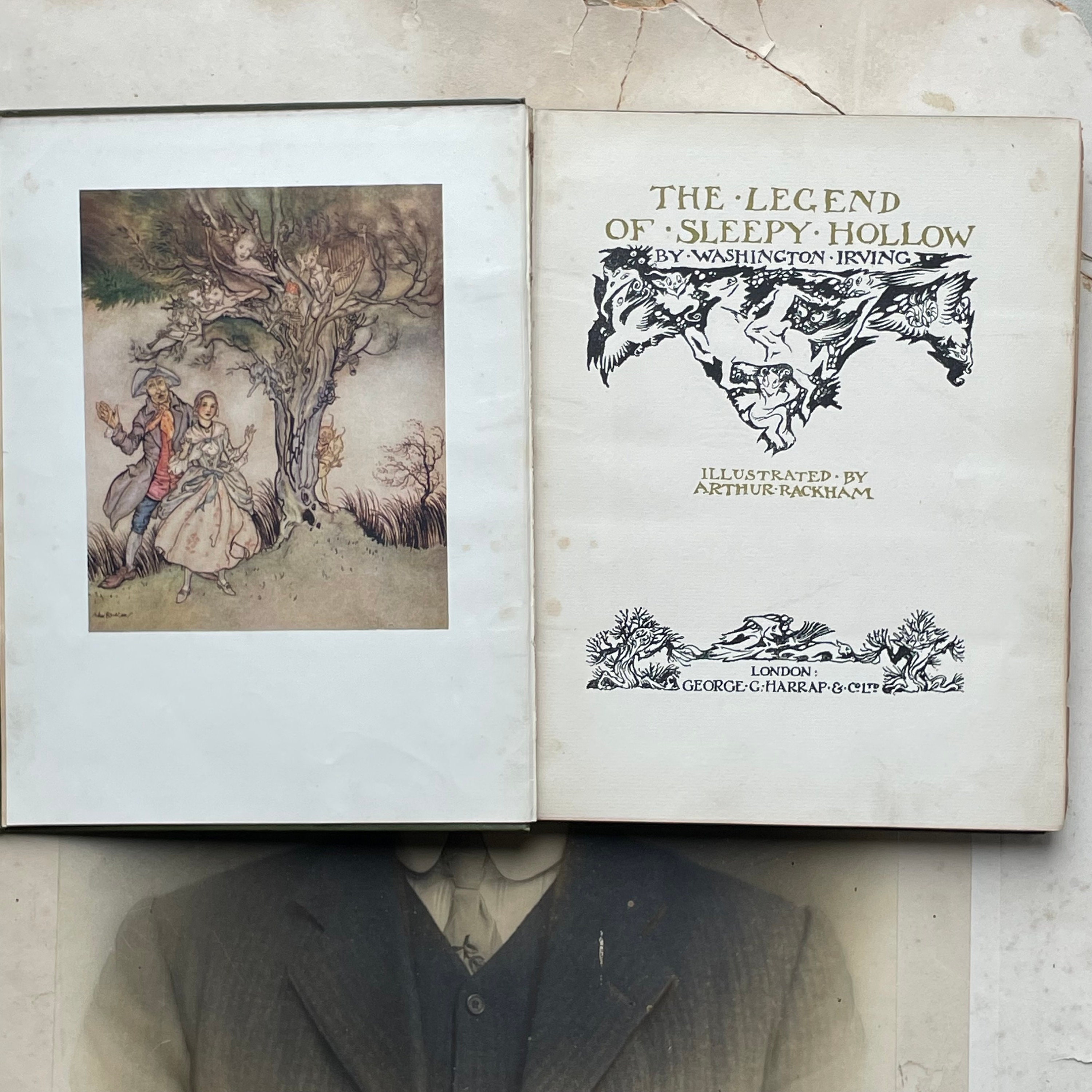 Antique Book - the Legend of Sleepy Hollow Illustrated by Arthur ...