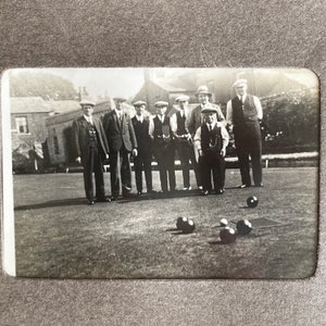 Antique Photograph Album Of 94 Photographs - Early 20th Century - England