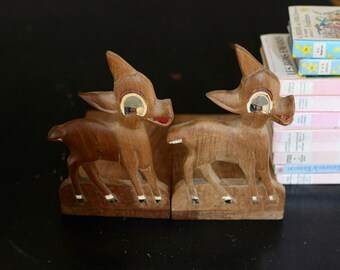 Serre-livre Bambi ,vintage en bois ,année 50