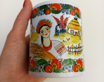 Keramiktasse mit Motiv Ukrainische Volkskunst - Fassungsvermögen 330ml