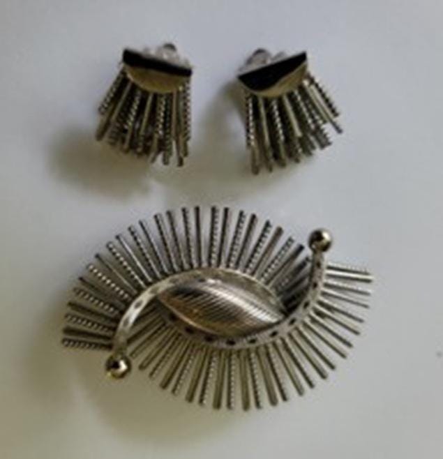 Kramer Brooch - Etsy