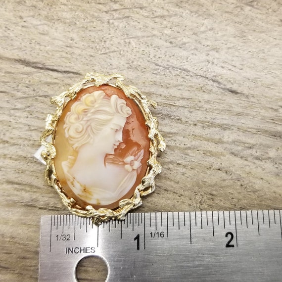 Vintage Cameo Brooch - image 4