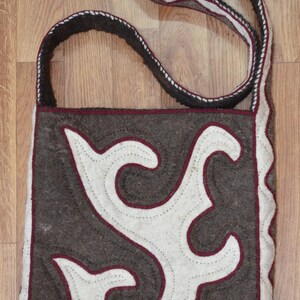 Natural felt bag, womens bag, size:  width - 32 cm, height - 38 cm, thickness -  6 cm.