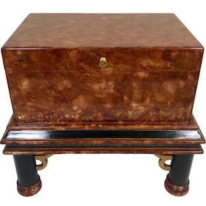 Chinoiserie Lacquered Lidded Faux Burl Wooden Trunk Chest / Side Table