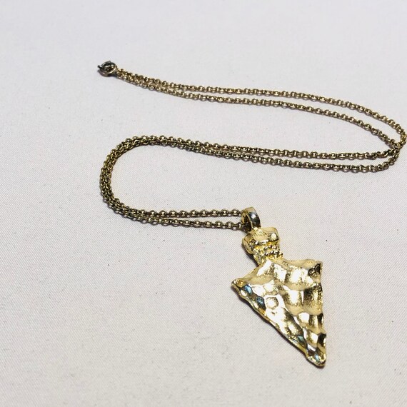 Gold arrow head necklace
