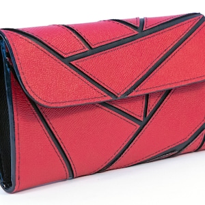 Cartera de mano de mujer con diseño de patchwork en piel roja