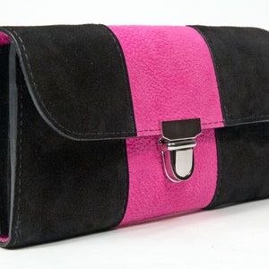 Cartera de mano para mujer en ante negro y rosa