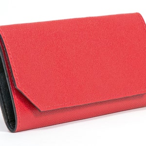 Cartera plana larga para mujer en piel roja y negra