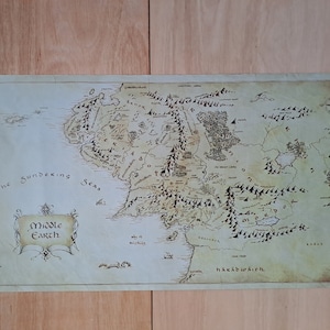 Karte von Mittelerde auf wasserfestem PVC-Bannermaterial