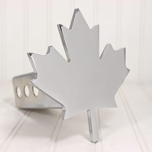 Chrome Canadian Maple Leaf Hitch Cover – Fits 2” Hitch Receiver