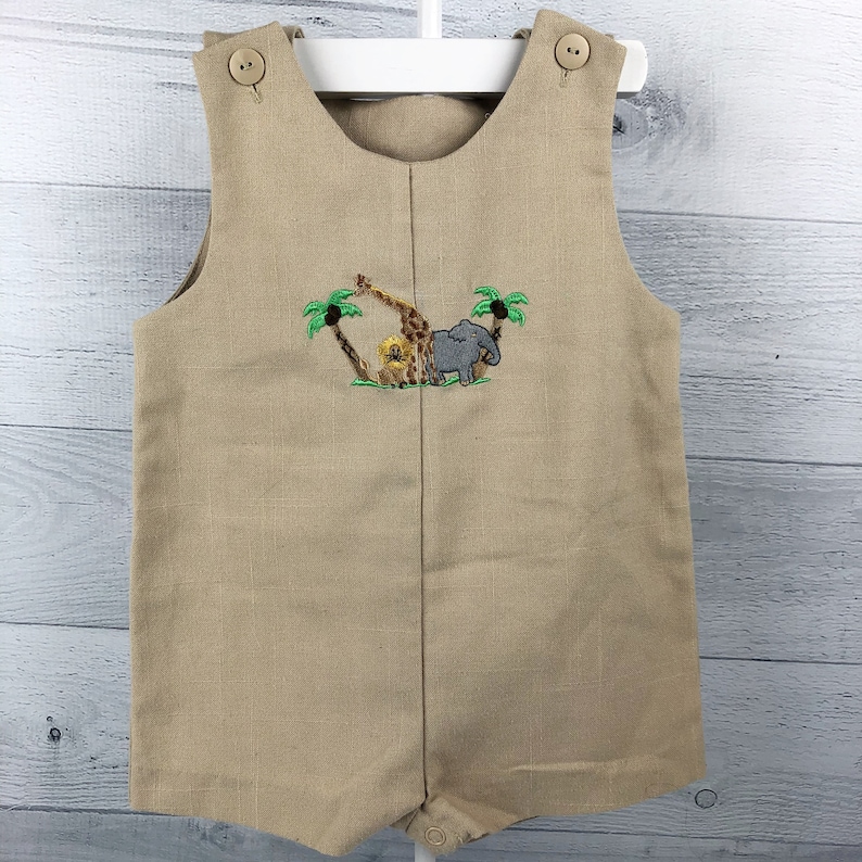 Lion Giraffe Elephant /& Palm Trees 6-9 Month Vintage Beige Shortall with Scene of Detailed Embroidered Animals Gray Green Yellow