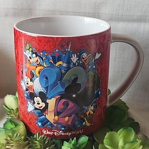 2012 Disney World Mickey and MINNIE MOUSE red ceramic Mug 12 oz. image 4
