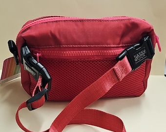 New Sassy Woof Fanny pack belt bag crossbody Walk the Dog hands-free travel leisure bag : red black green beige and pink