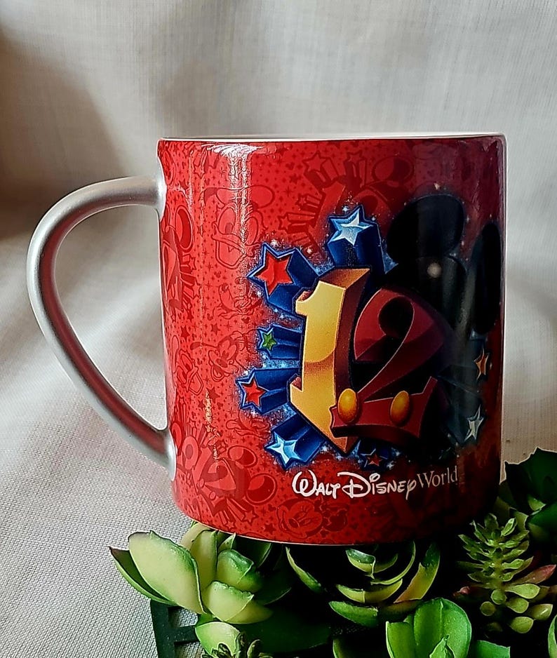 2012 Disney World Mickey and MINNIE MOUSE red ceramic Mug 12 oz. image 2