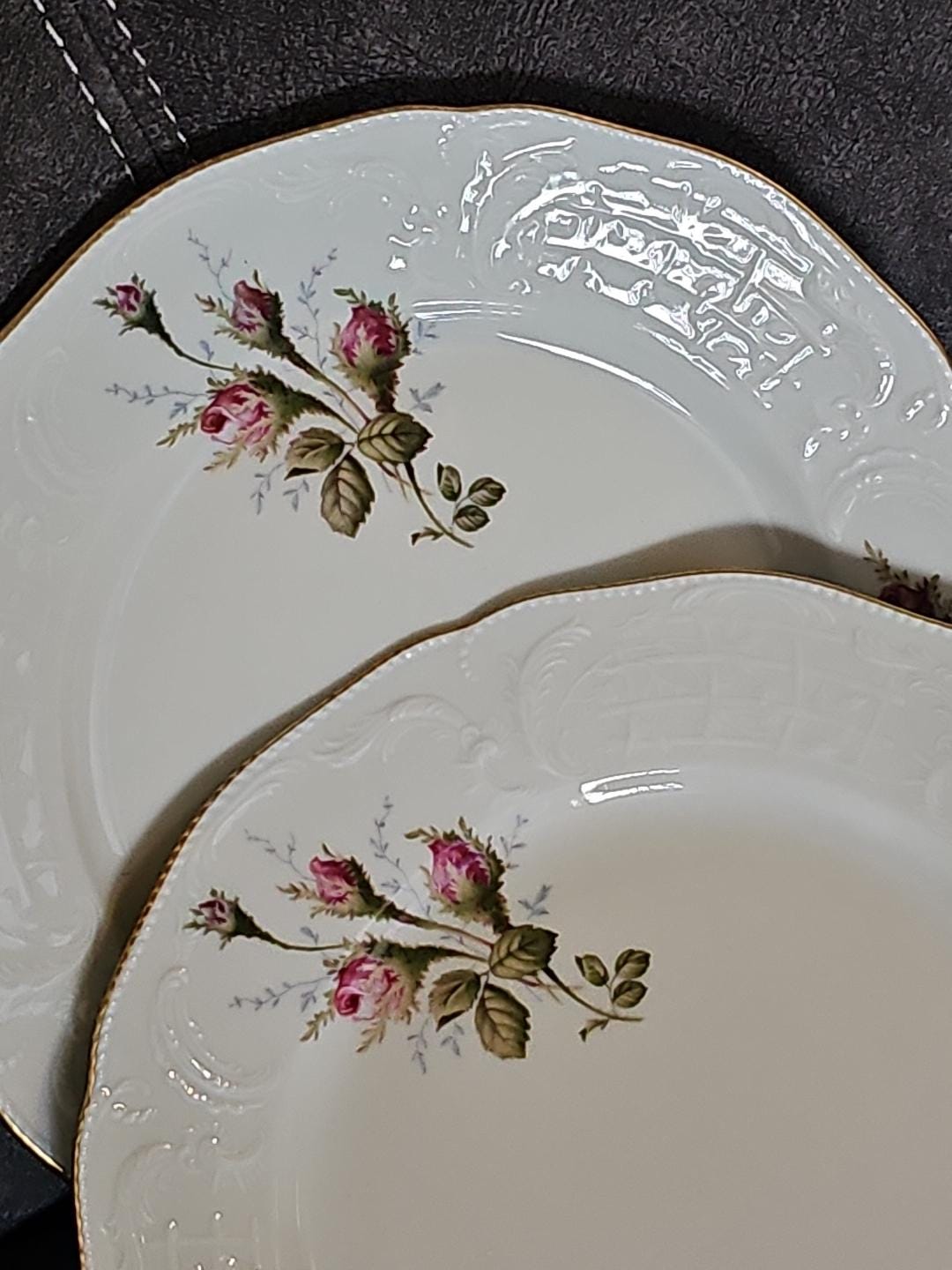 Rosenthal Roses New Set of 2 Rosenthal Germany Red Roses Porcelain Dessert / Bread ...