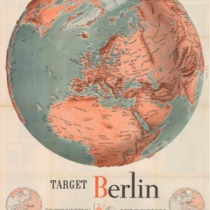 Poster di propaganda della seconda guerra mondiale: Target Berlin di F.E. Manning, 1943