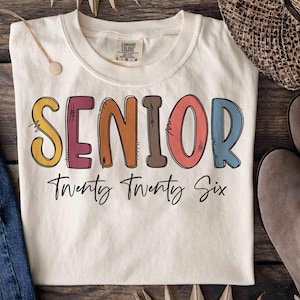 Senior Twenty Six SVG PNG-sublimatie, afstuderen, klasse van 2026, doodle svg, Silhouette Cameo Cricut, Instant Download, schoolleven
