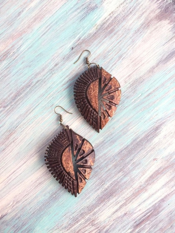 Buy Coconut shell Kolam Design Earrings | Auroville.com