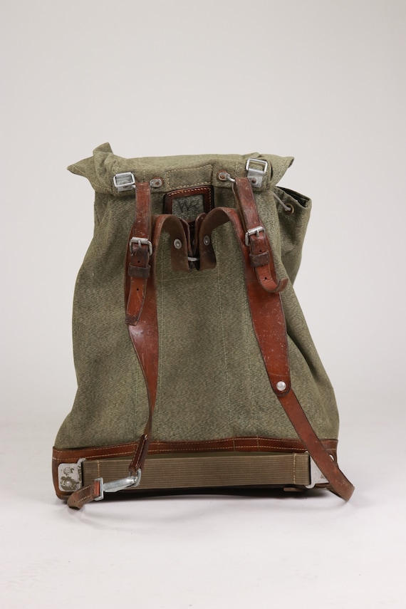 RARE 1960s Small Swiss Army Backpack Gem