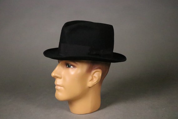 1940's Black Felt Fedora Hat Th. Baumann Hutmache