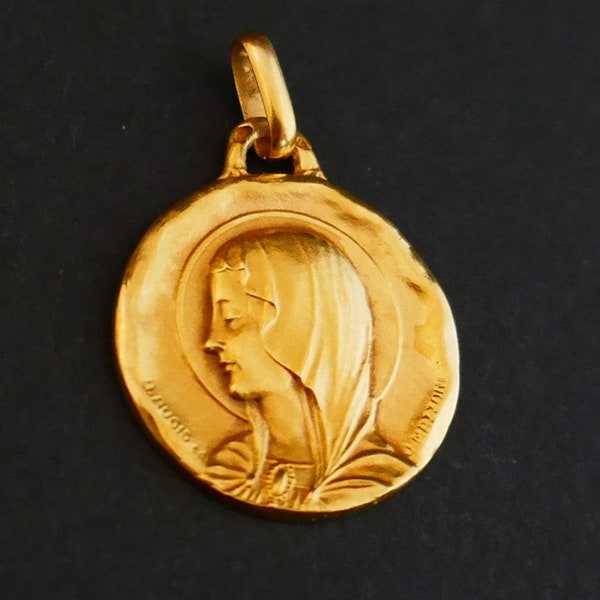 Augis Mazzoni Médaille Vierge Signée.