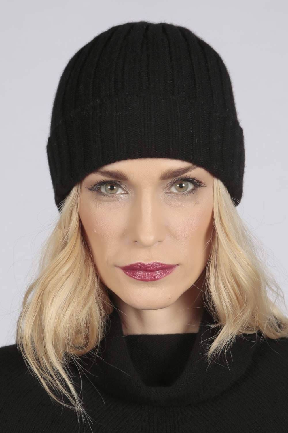 Pure Cashmere Unisex Rib Beanie in Black